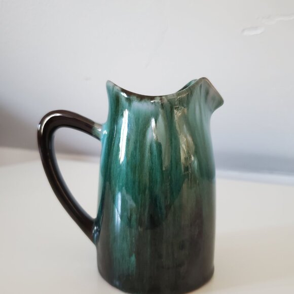 Set of 2 Blue Mountain Pottery Pieces - Small Jug & Bud Vase - Picture 3 of 3